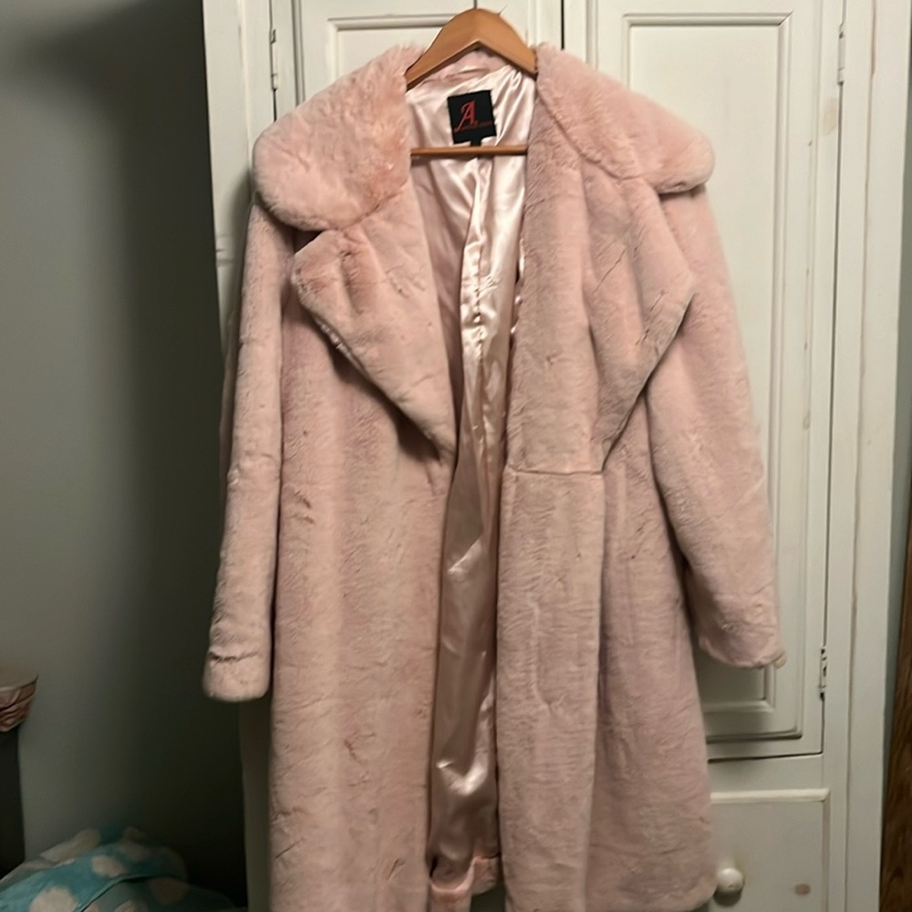 Adrienne Landau soooooft faux fur coat